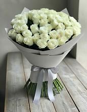 Букет 35 Белых роз в Осташево