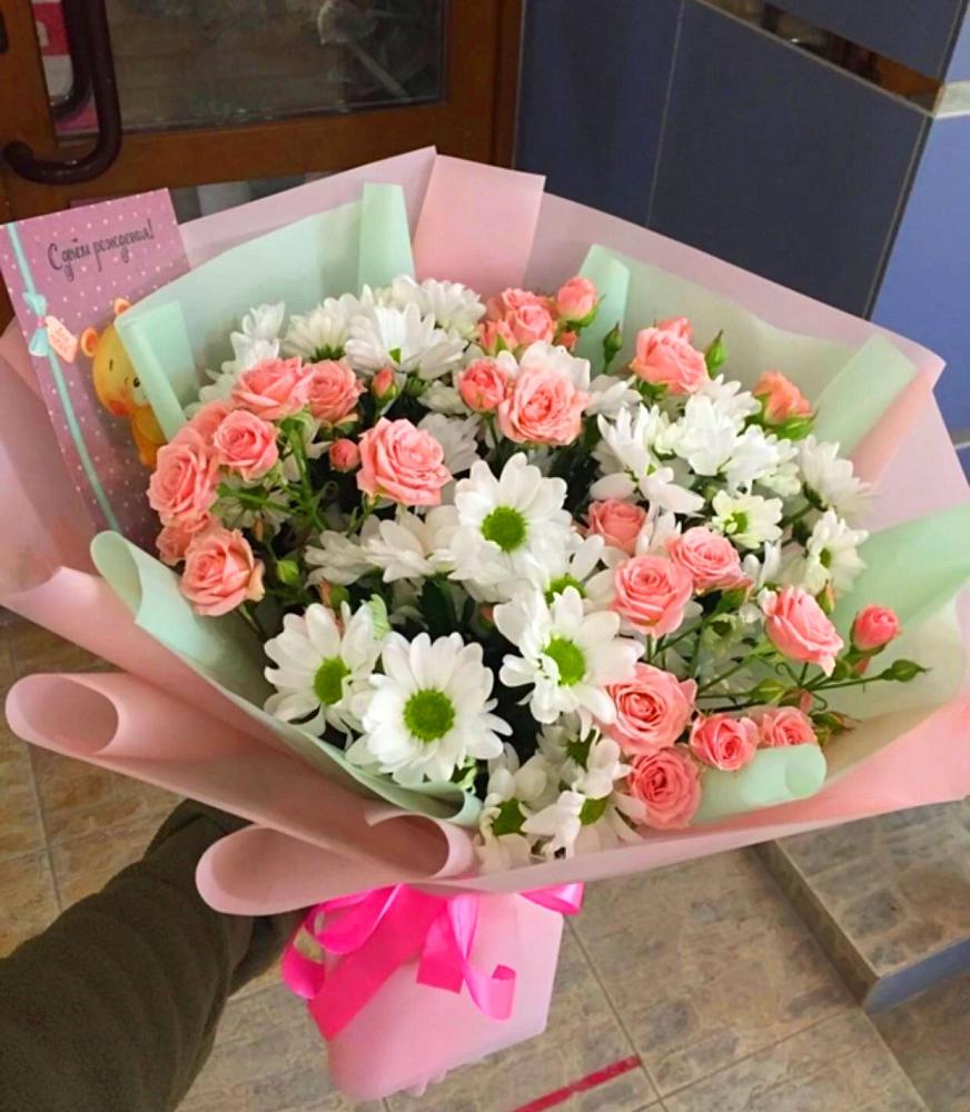 Букет цветов из: Розы и Хризантемы в Осташево