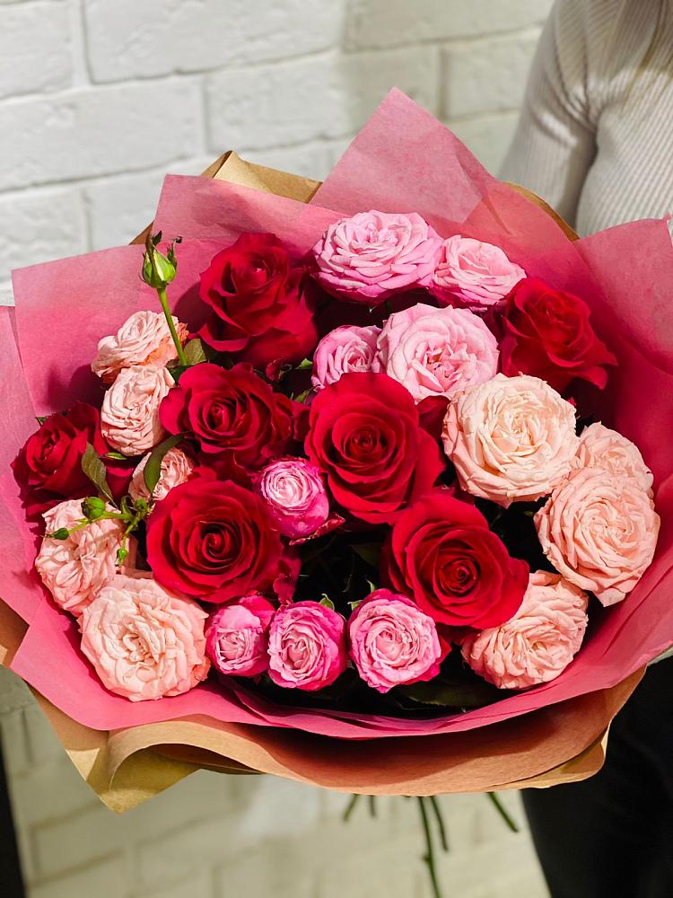 Букет цветов из: Розы в Осташево