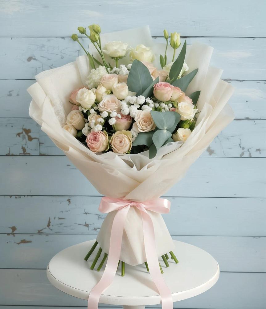 Букет цветов из: Розы и Лизиантусы в Осташево