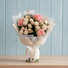 Букет цветов из:  Розы в Осташево