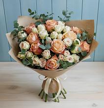 Букет цветов из:  Альстромерии и Розы #REPLACE_PRED# Осташево